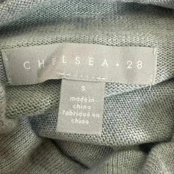 Chelsea 28 sweater mock turtleneck heather gray size small NWT - Picture 3 of 4